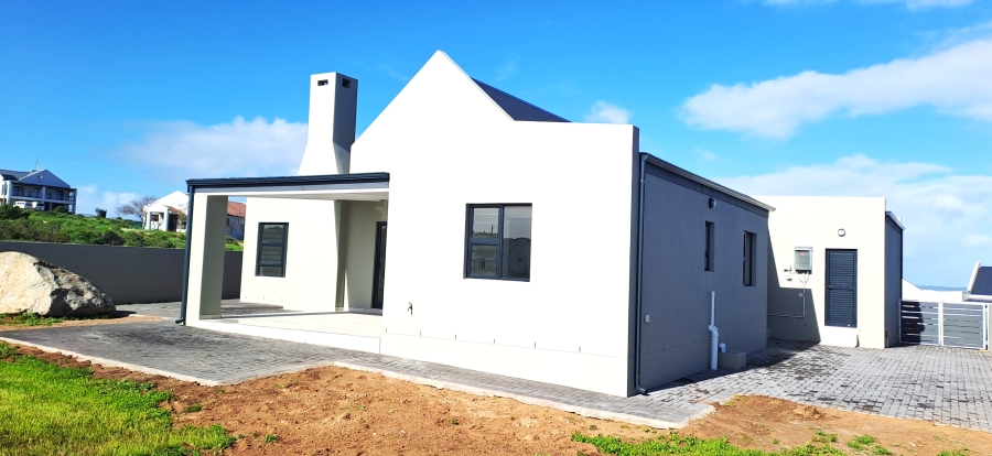 3 Bedroom Property for Sale in Hoogland Western Cape